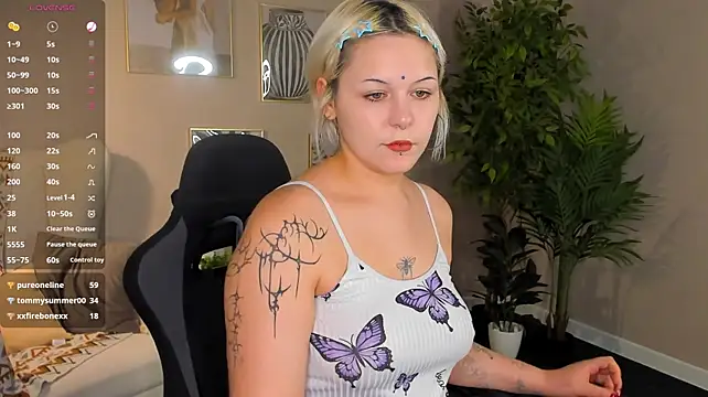 Chat +18 de Denise_Halle ao vivo