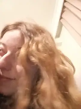 Werderwerememm's Live XXX Chat