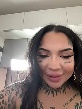 CreamyInkky_ Chat XXX live