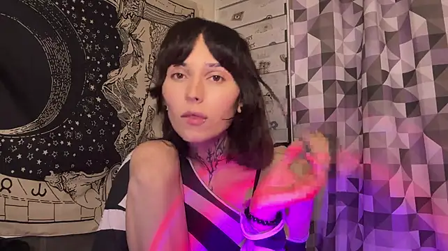 SweetFemBoyy 라이브 XXX 채팅