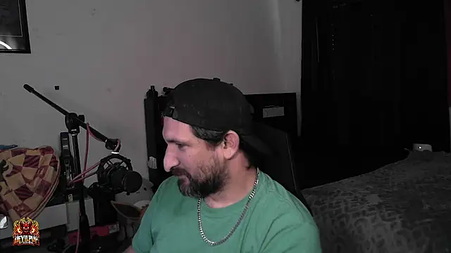 Chat XXX Live DevilPup75_