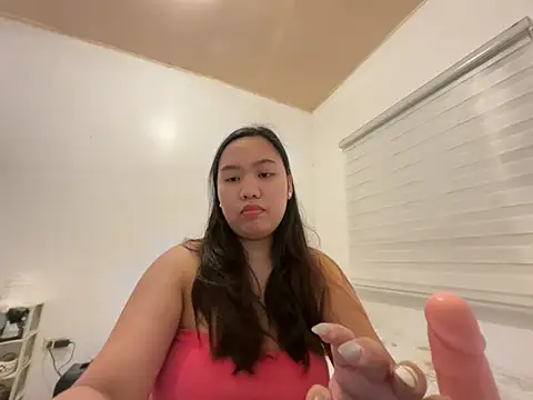 צ'אט XXX בשידור חי של tricia_