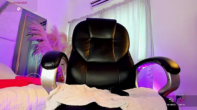 Chat XXX en directo de CarolineFyre