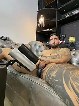 Chat +18 de matteosantos ao vivo