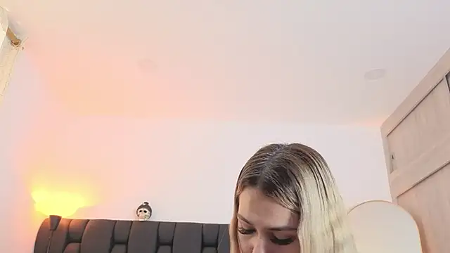 دردشة Cristel_Boom الجنسية المباشرة