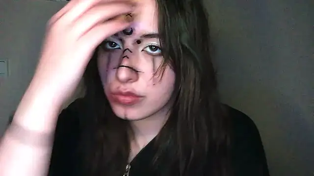 AlizaTewes' Live XXX Chat