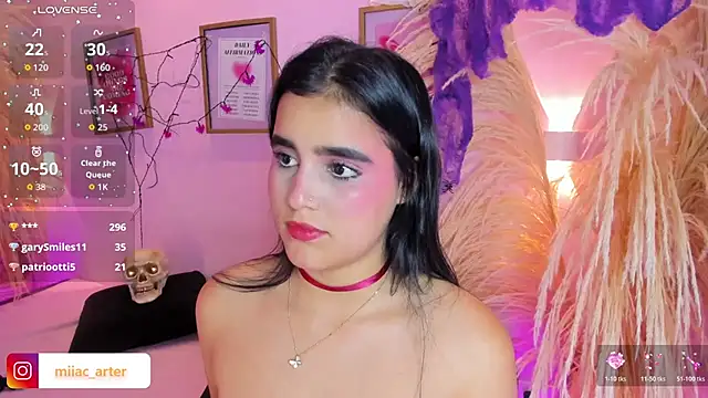 MiaaCarter_ Adlı Modelin Canlı XXX Sohbeti