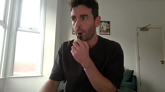 frenchbdmaninlondon 라이브 XXX 채팅