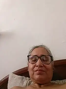 Chat +18 de _candi ao vivo