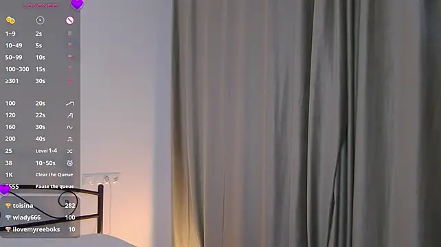 Chat +18 de AlexsisFaee ao vivo