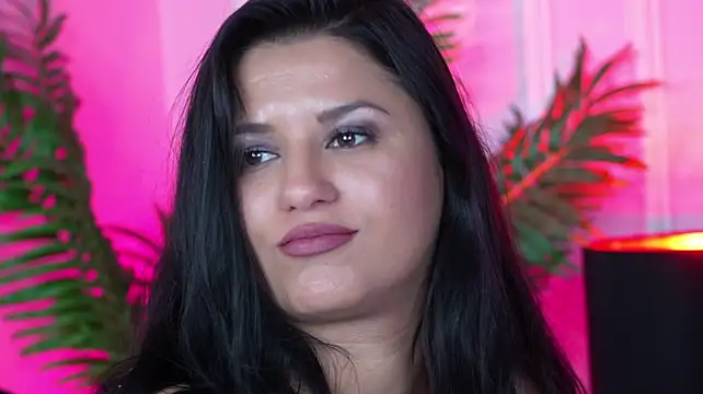 EssenaMonroen Live XXX chat