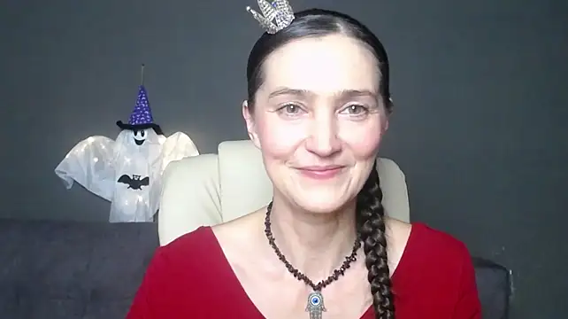 Chat +18 de TayaFinch ao vivo