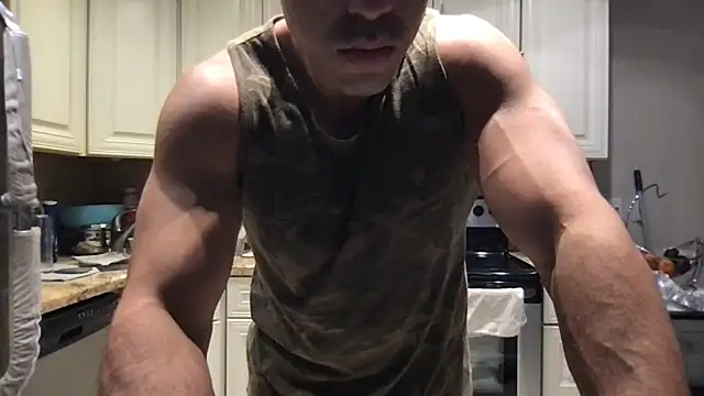 Chat XXX Live BigGuyMuscle