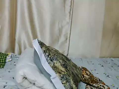 Lily_byb Chat XXX live
