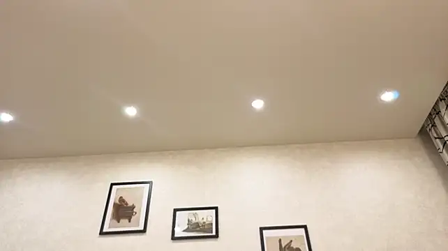 XXX chat uživo modela dolly_ll
