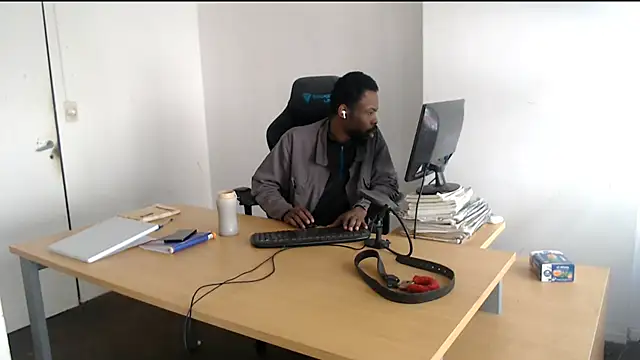 Mastertopdome Chat XXX live
