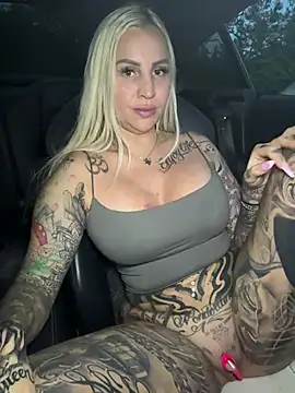 CoraDiamond Live XXX-chat