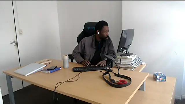 XXX chat uživo modela Mastertopdome