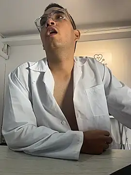Chat +18 de Maxximo_Stone ao vivo