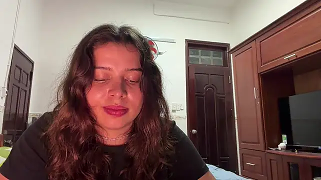KayleneLoukanis Chat XXX live