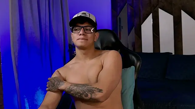 Chat +18 de TonyPetrovjs ao vivo