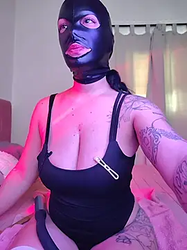 Živý XXX chat SilentDoll