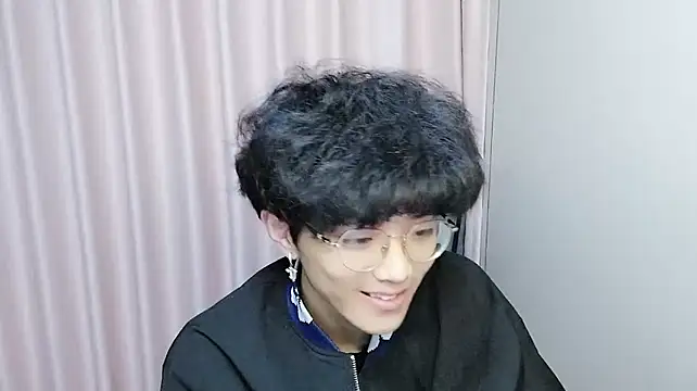Chat +18 de wssoo11 ao vivo