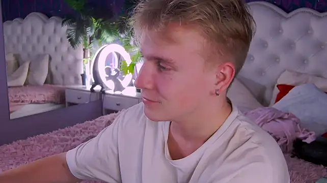 _AlexHot_ Live XXX Chat