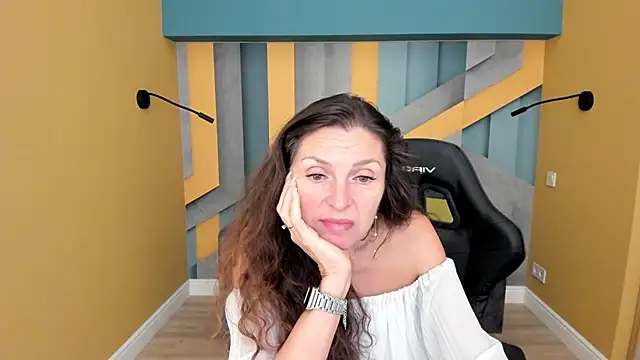 EllaLong – Live XXX-chat