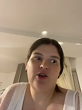 Chat +18 de ChubbyBae ao vivo