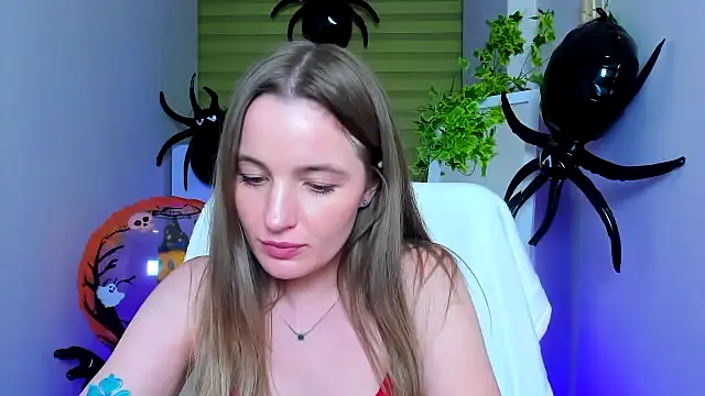 Mila-moon Adlı Modelin Canlı XXX Sohbeti