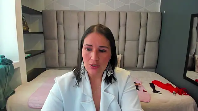 Živý XXX chat Barbara_fox__