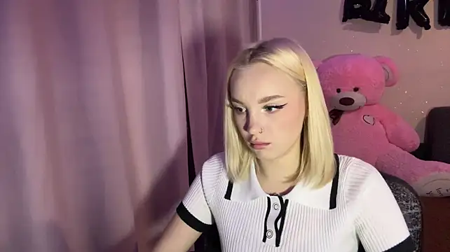 Chat +18 de amirarerrette ao vivo