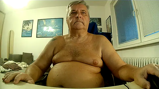 Robert_SK1 Live XXX-chat