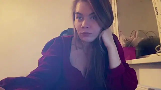 Chat +18 de MargieReeb ao vivo