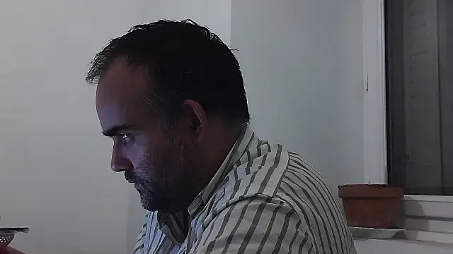 Czat XXX na żywo – colalba12