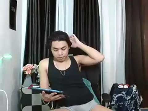 Chat +18 de UrKawasaki ao vivo