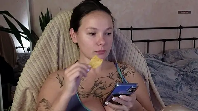 Chat +18 de lil_luna_x ao vivo