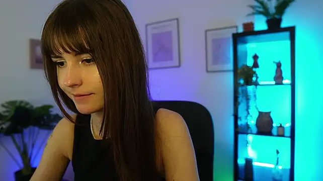 Chat +18 de Ella_Young ao vivo
