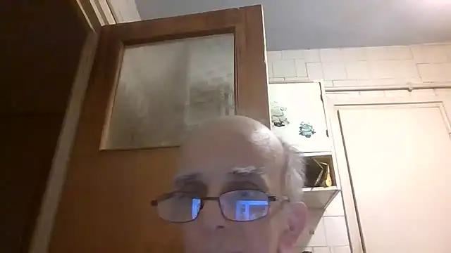 mariusica1@xh Chat XXX live