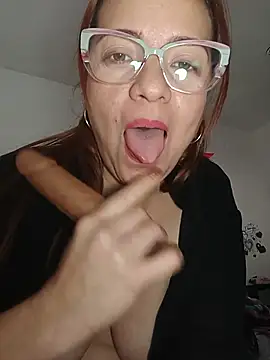 Chat +18 de Marilyn-Sexy ao vivo