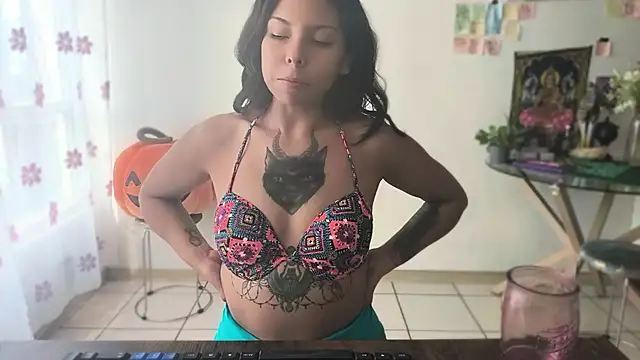 Chat +18 de ivihetaira ao vivo