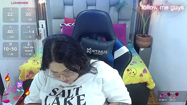 Chat +18 de evelin_zaens ao vivo