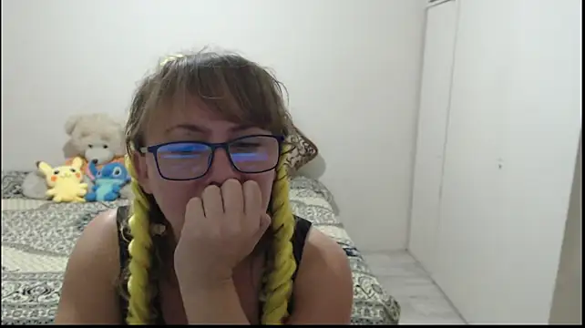 MargotLot Adlı Modelin Canlı XXX Sohbeti