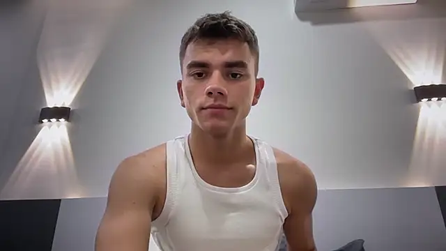 XXX chat uživo modela Just_Max02