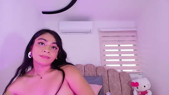 Malaia_thompson_'s Live XXX Chat