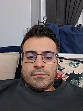 HugeTurkishCock Live XXX-chat