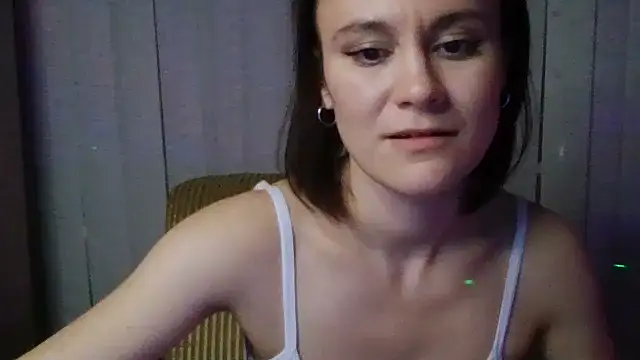 Chat +18 de LunaNoirr ao vivo