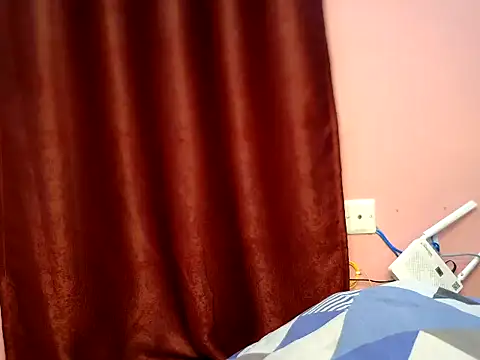 Chat +18 de Chichiwsexy ao vivo