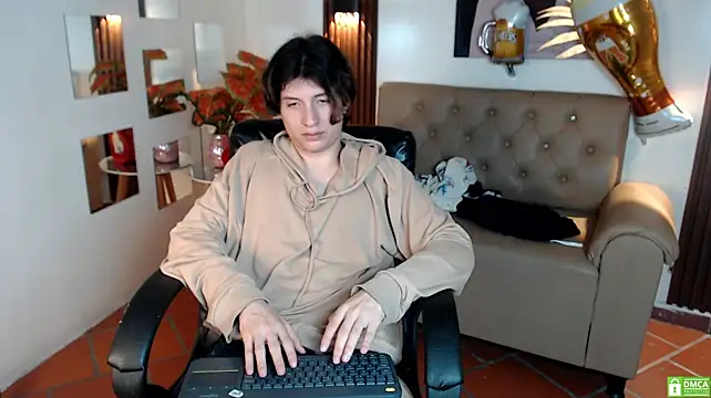 Chat +18 de Marcoviolet ao vivo